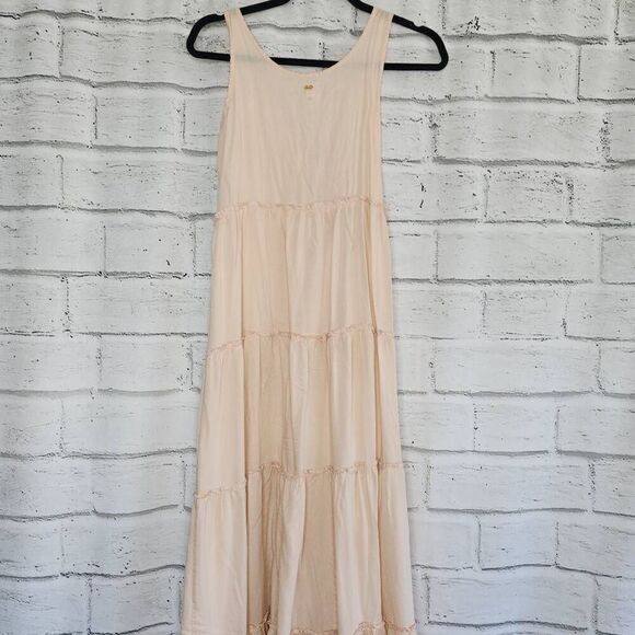 Pilyq Pink Swim Cover Up Sleeveless V-Neck Tiered Maxi Dress Size M/L - Picture 10 of 13